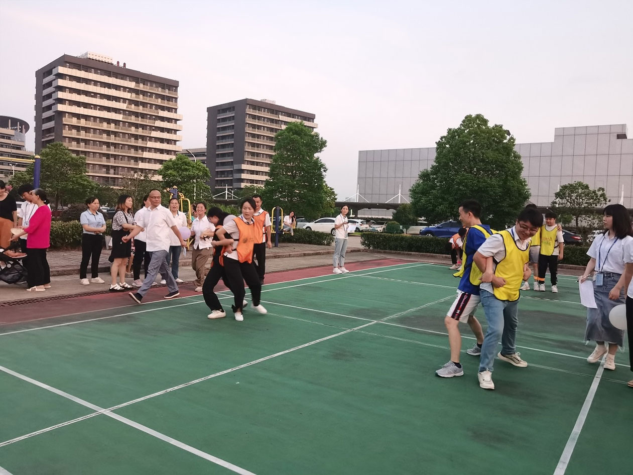 踐行人文關懷,做有溫度的企業 踐行人文關懷,做有溫度的企業