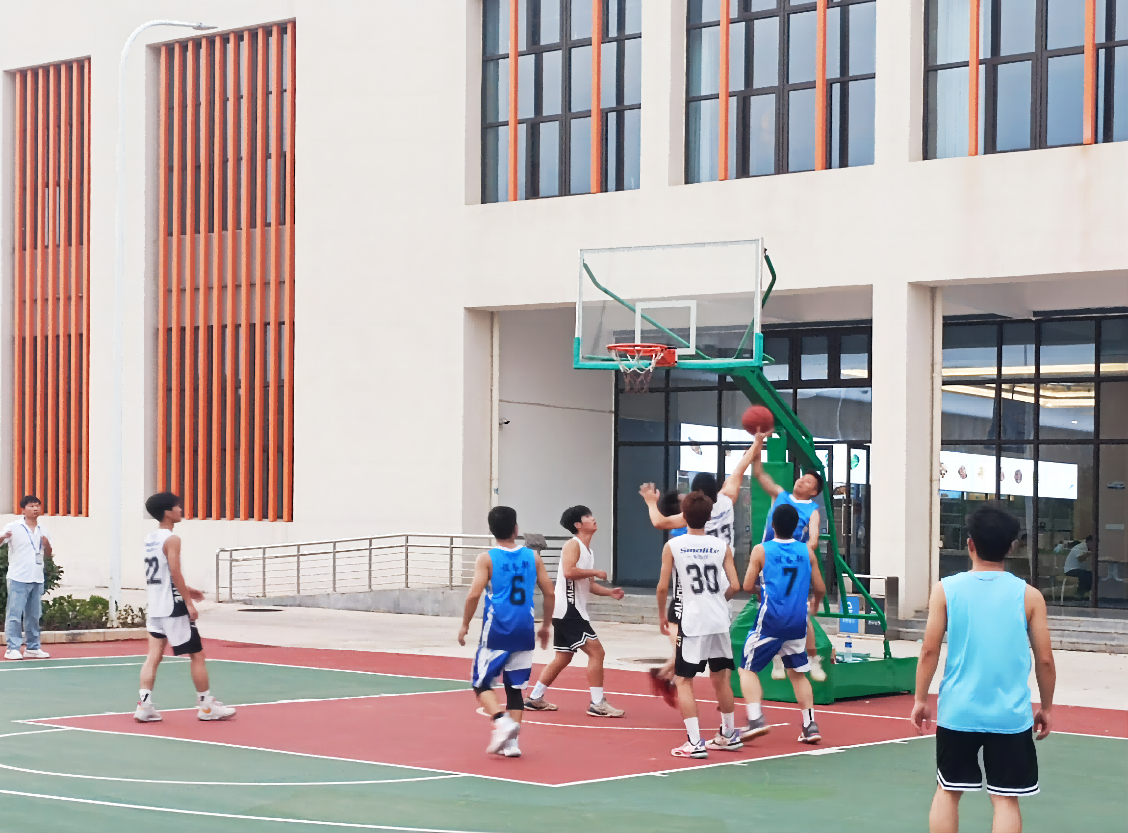 美麗綻放，青春飛揚丨江西鴻利第三屆“工會杯”籃球聯賽圓滿舉辦