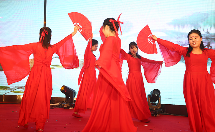 Company Colorful Cultural Activities